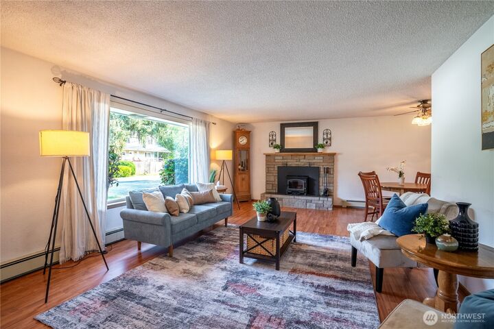 Property Photo:  11010  26th Avenue E  WA 98445 