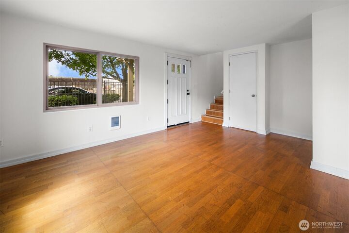 Property Photo: 6638 Corson Avenue S WA 98108
