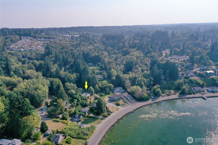 Property Photo:  1355  Ahlstrom Road E  WA 98366