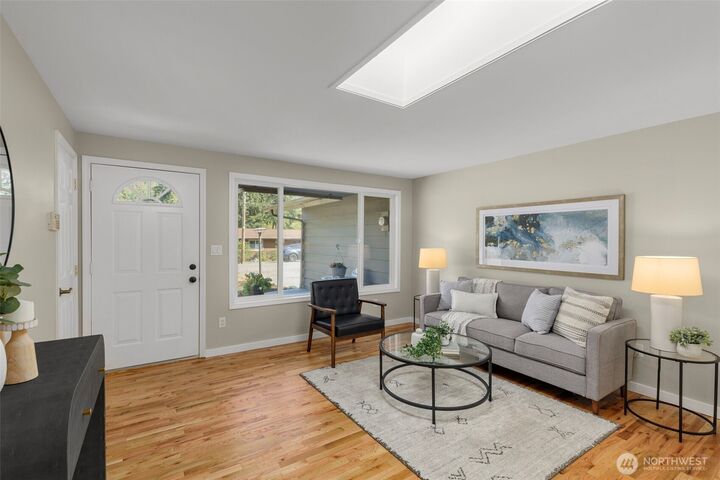 Property Photo: 16105 SE 113th Place WA 98059