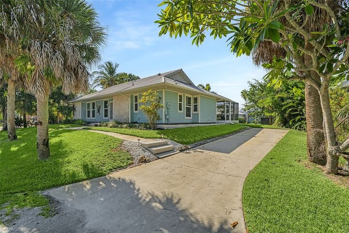 Property Photo:  5285 94th Lane  FL 32958