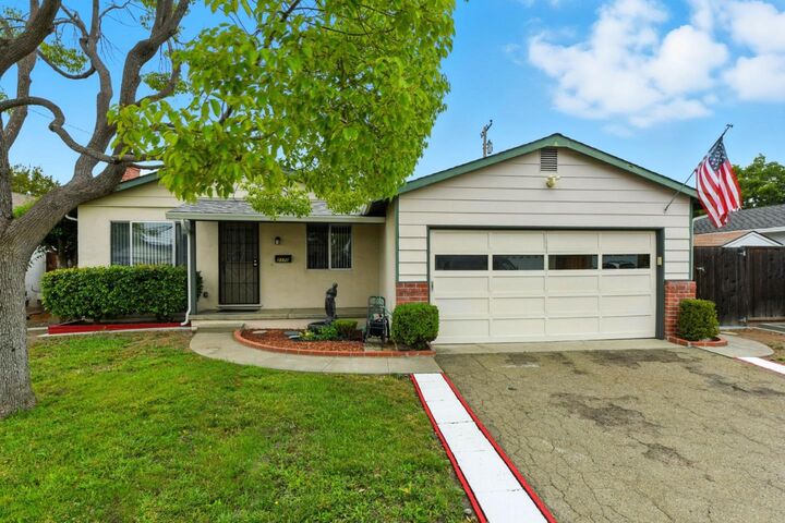 Property Photo: 2170 Stebbins Avenue CA 95051