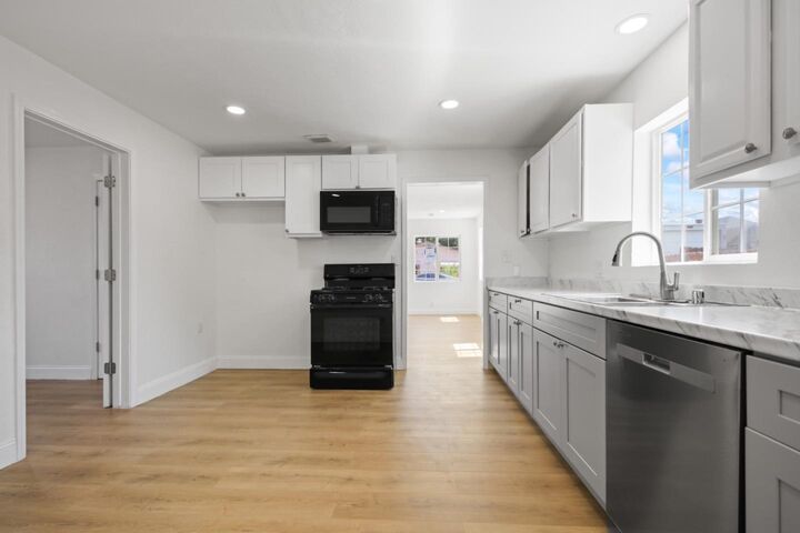 Property Photo:  1257 Sunnyside Avenue  CA 95205 