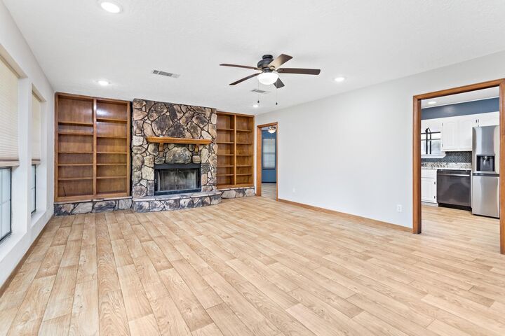Property Photo:  11161 Blue Bonnet Ln  TX 77705-7621 