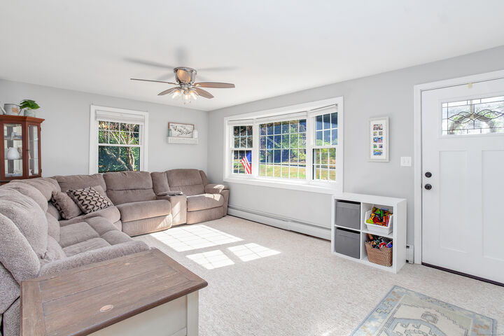 Property Photo: 435 Moss Farms Road CT 06410