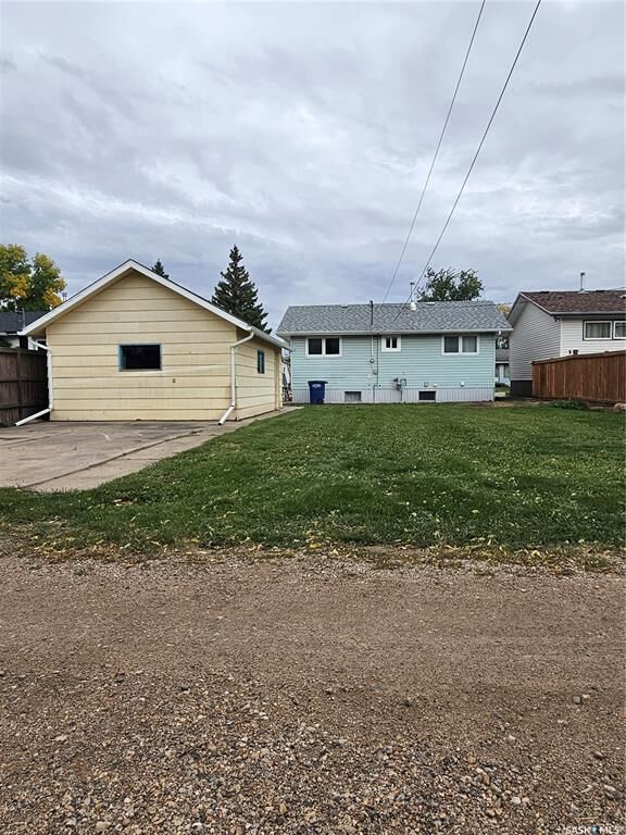 Property Photo:  1305 96th Street  SK S0E 1T0 