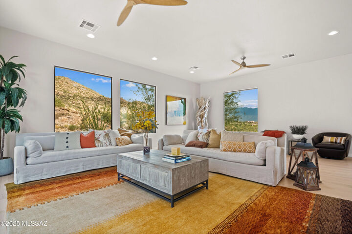 3898 N Camino Ojo De Agua  Tucson AZ 85749 photo