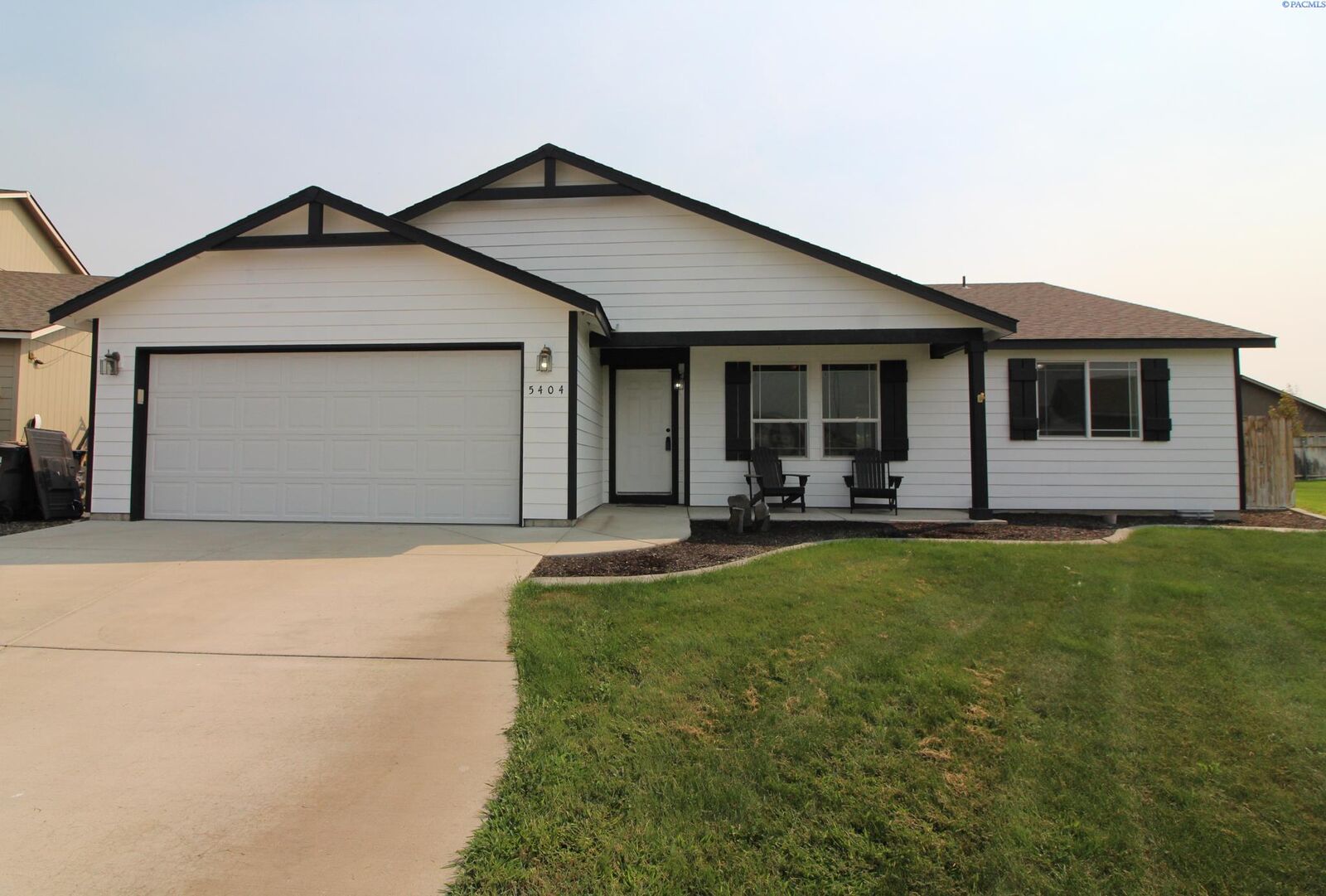 Property Photo: 5404 Coolidge Court WA 99301
