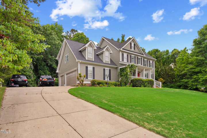 Property Photo: 809 Parkridge Drive NC 27527