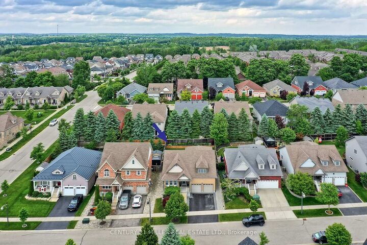 Property Photo: 108 Winston Street ON N0B 2K0