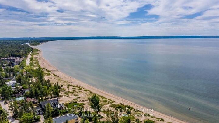 Property Photo:  395 Eastdale Drive  ON L9Z 2P4 