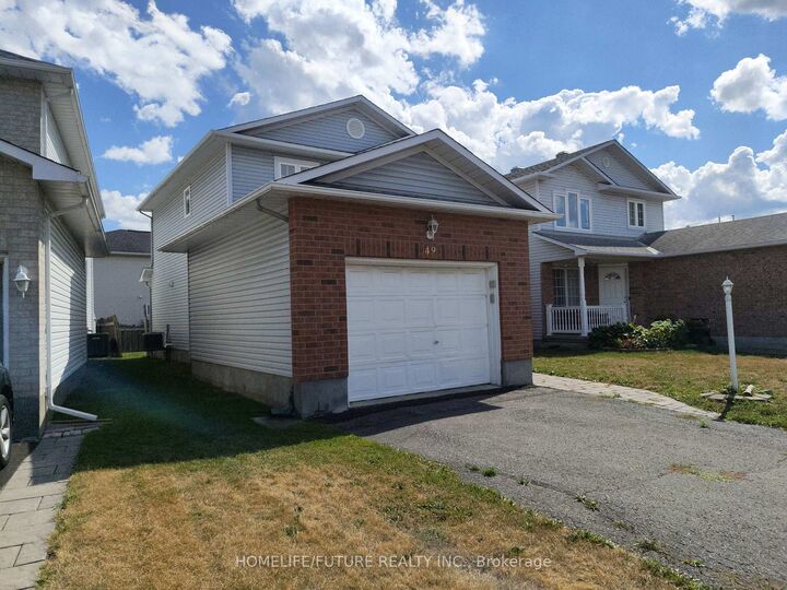 Property Photo:  49 Montana Way  ON K2J 4M4 