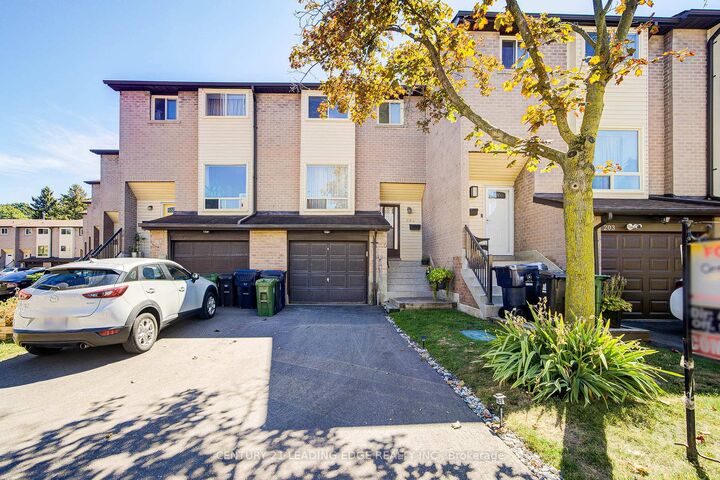 Photo de la propriété: 55 Collinsgrove Road 205 ON M1E 4Z2