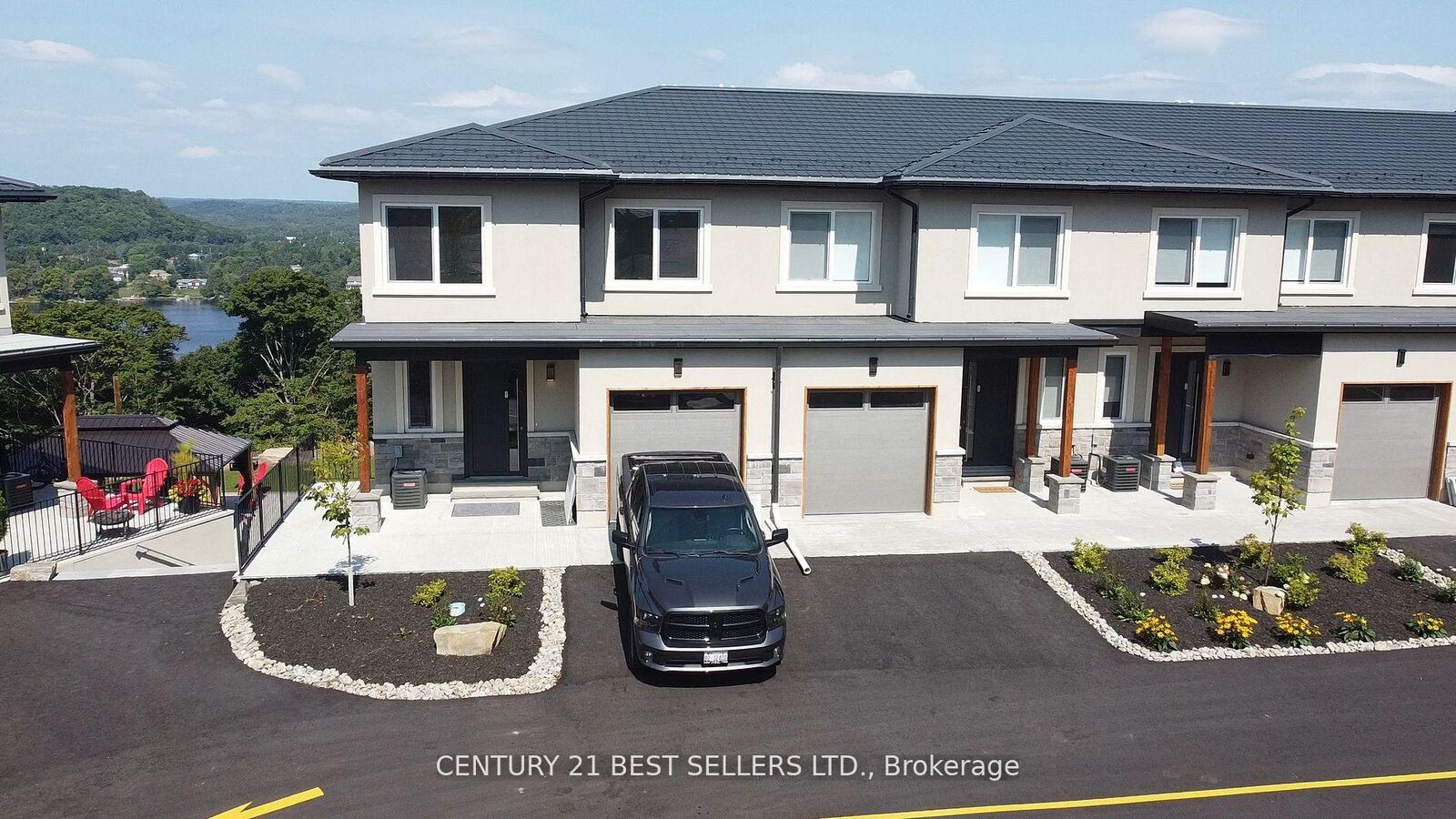 Photo de la propriété: 31 Horizon Lane ON P1H 1V5