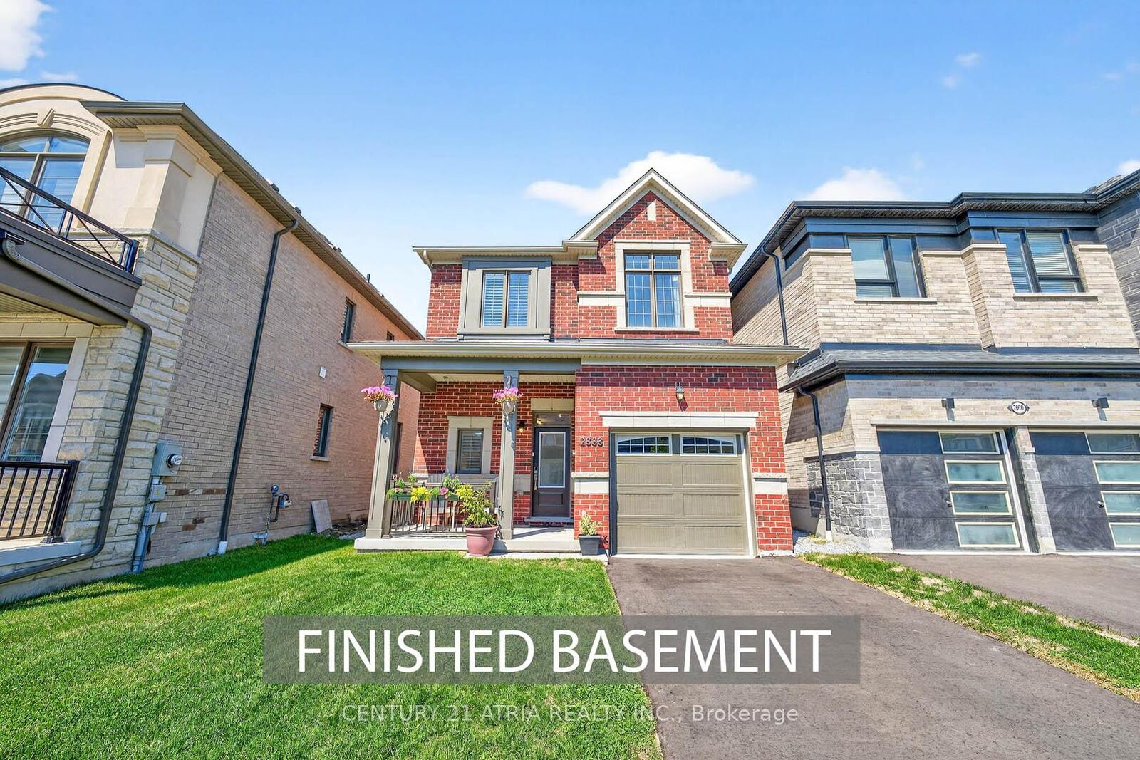 Photo de la propriété:  2888 Foxden Square  ON L1X 0N9 