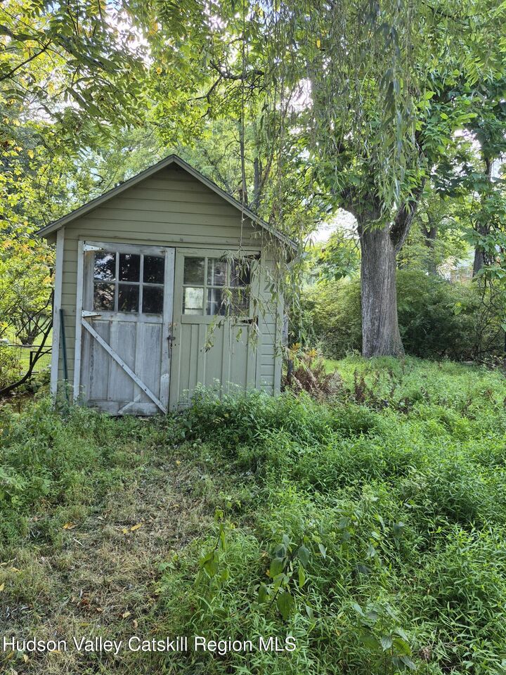 Property Photo: 19 Hewitt NY 12401