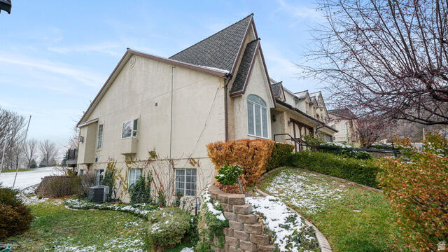 Property Photo: 2473 Fairway Dr UT 84660