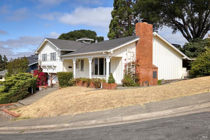 Property Photo: 1017 Country Club Drive CA 94952