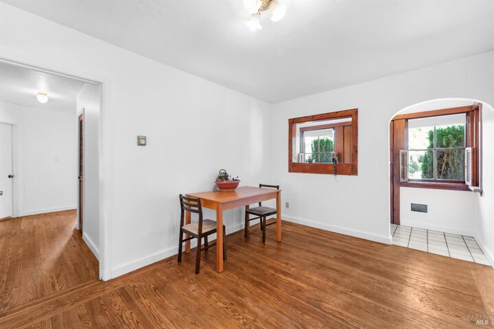 Property Photo:  501 Mountain View Avenue  CA 94952 