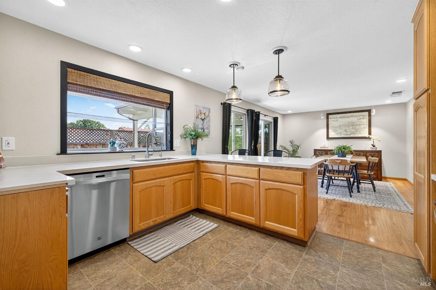 Property Photo: 204 Prince Albert Court CA 94954