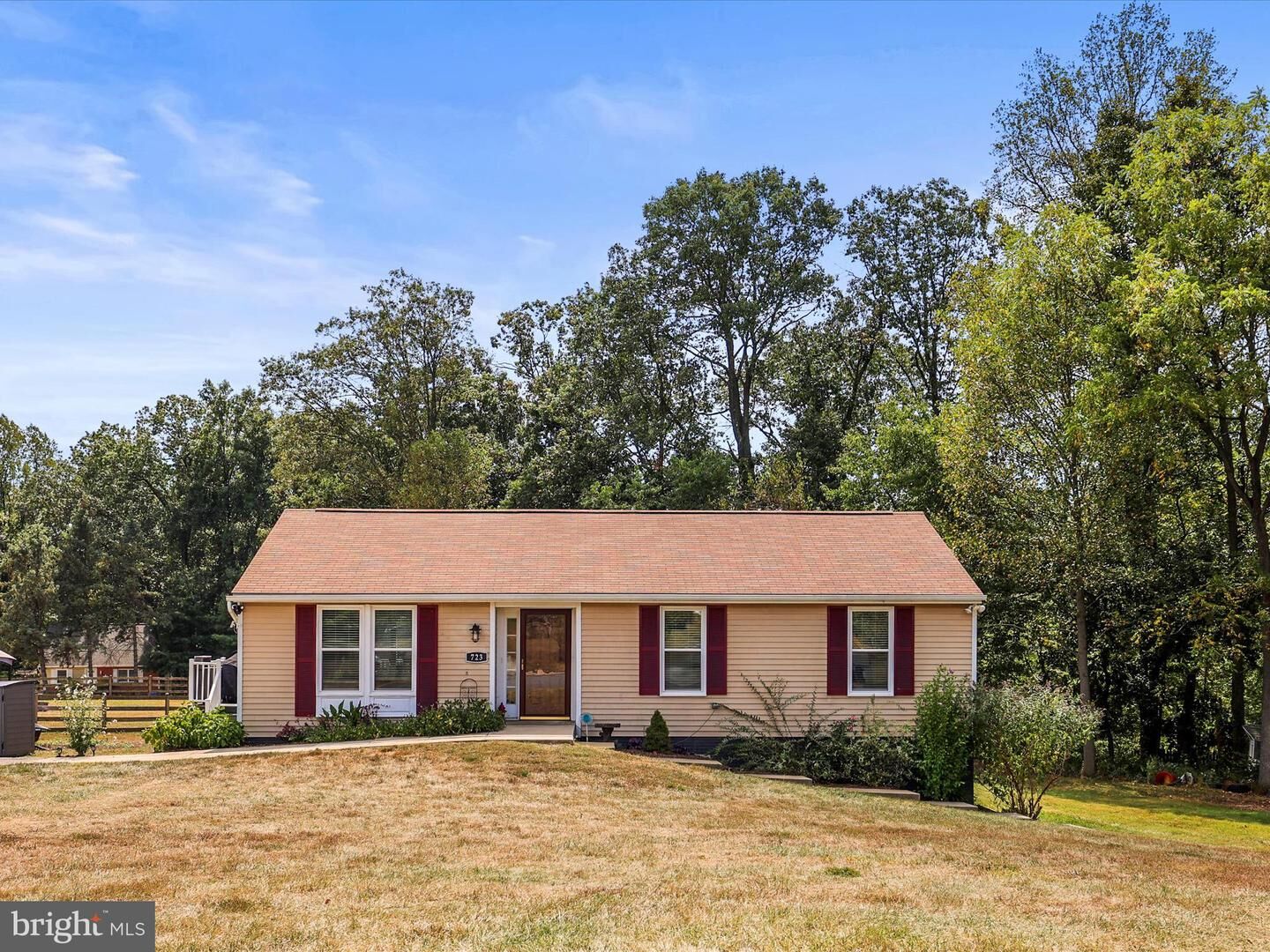 Property Photo: 723 Velvet Run Court MD 21157