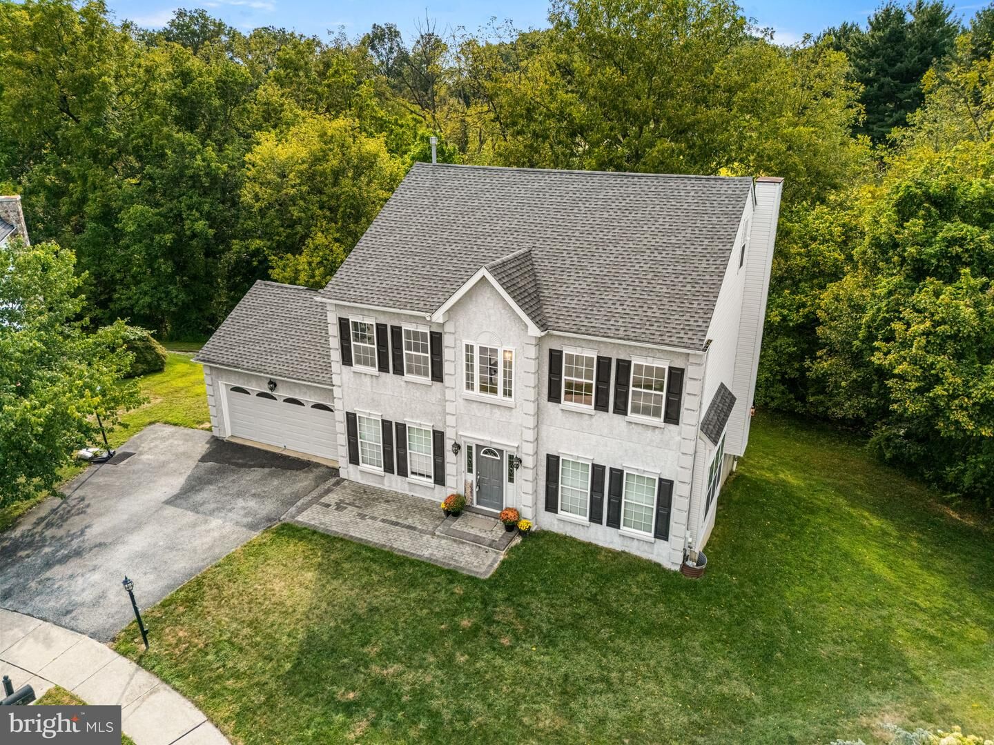 Property Photo: 3012 Timothy Trail PA 19403