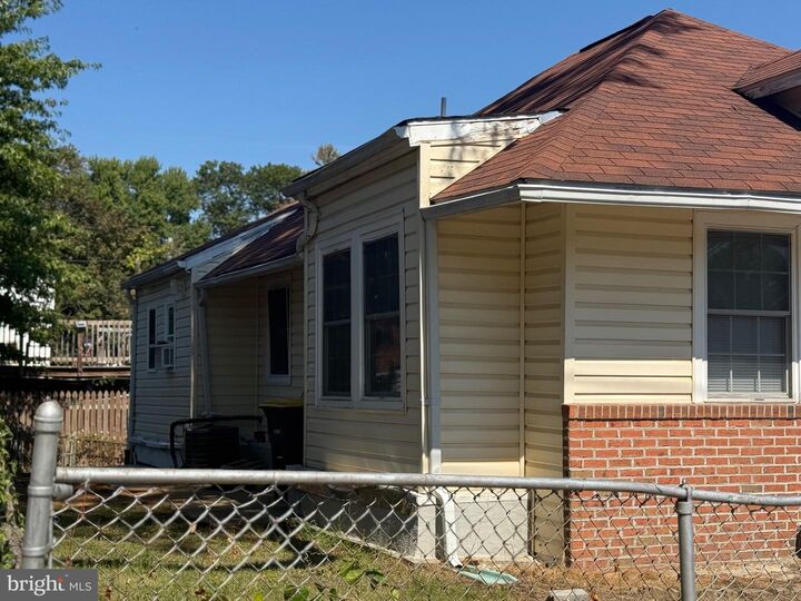 Property Photo: 435 Balboa Avenue MD 20743