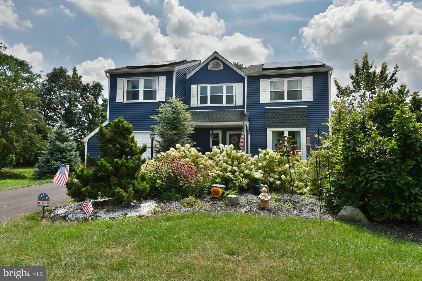 Property Photo:  17 Ruhl Drive  PA 18944 