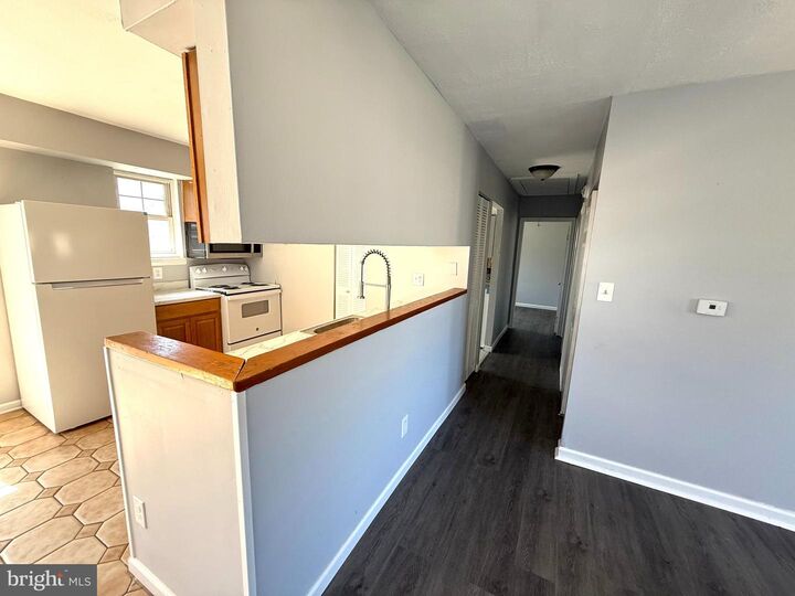 Property Photo:  37 Highland Avenue  NJ 08081 
