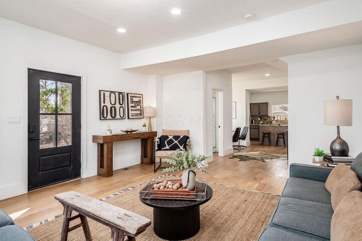 Property Photo:  263 S 20th Street  OH 43205 