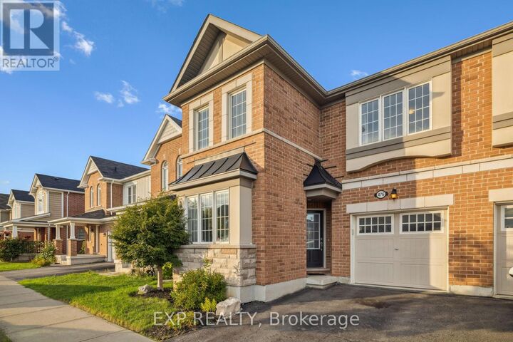 Property Photo: 476 Yates Drive ON L9T 0M5