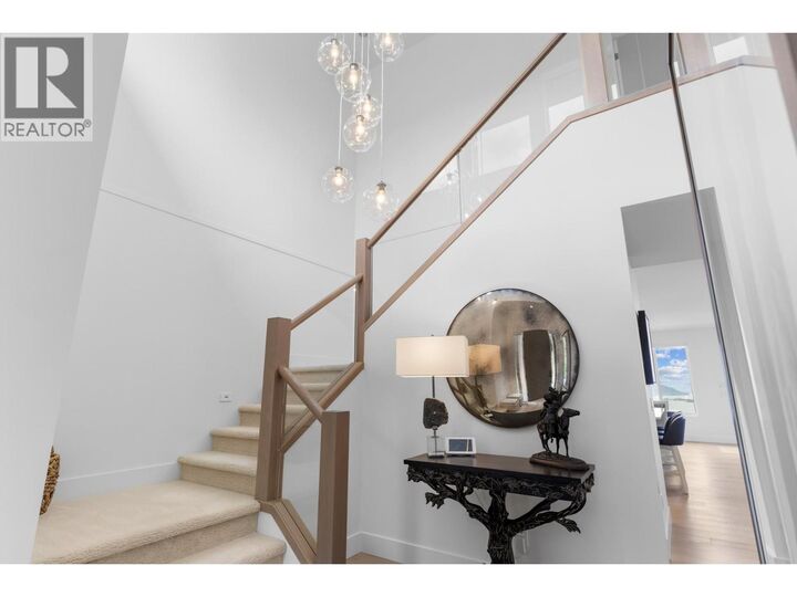 Property Photo: 470 Hawk'S Perch Lane BC V1W 0B8