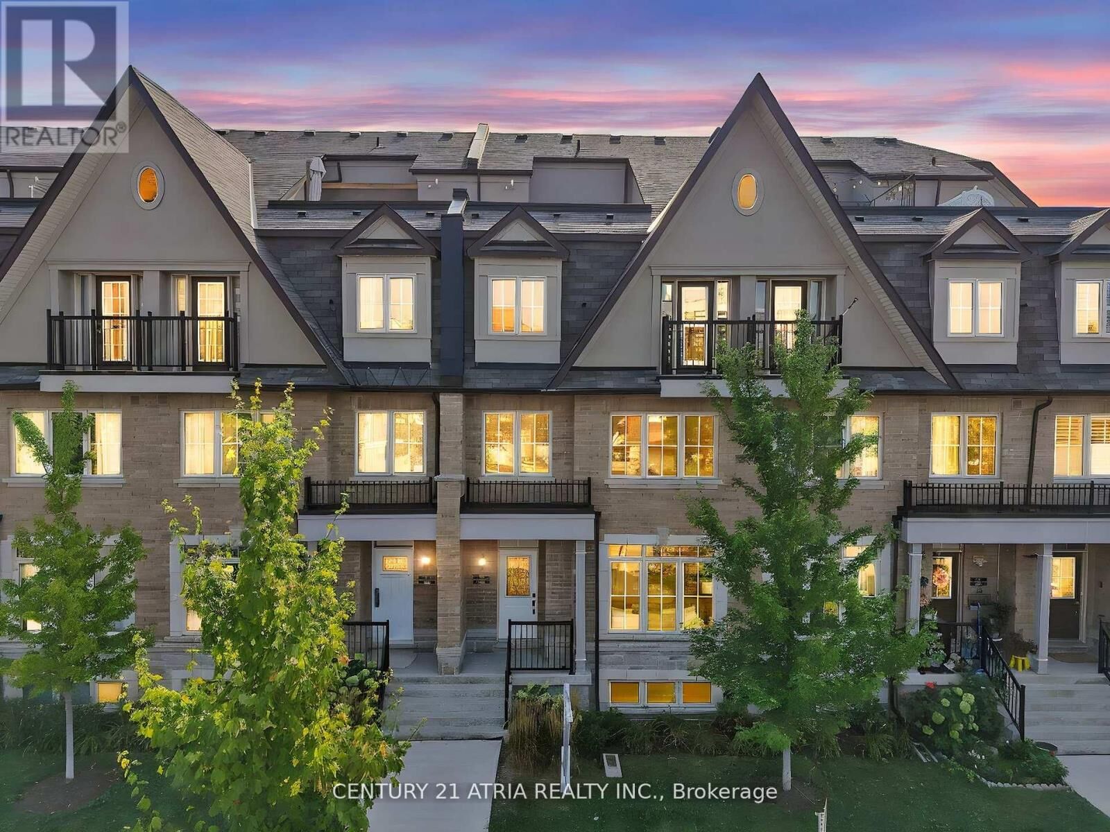 Property Photo:  1251 Bridletowne Circle 3  ON M1W 0A5 