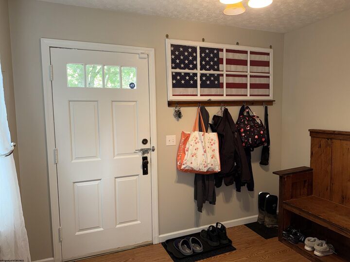Property Photo: 262 Eakin Avenue WV 26259