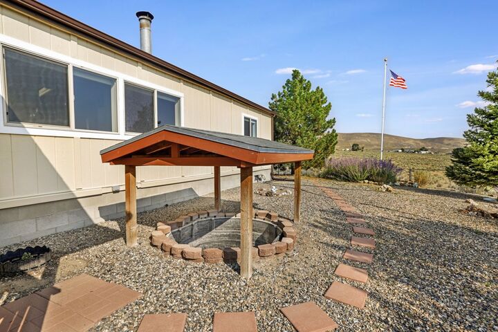 Property Photo:  140 Copper Street  NV 89825 