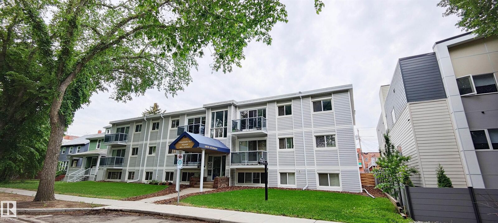 Property Photo: 10815 83 Avenue NW 207 AB T6E 2E6