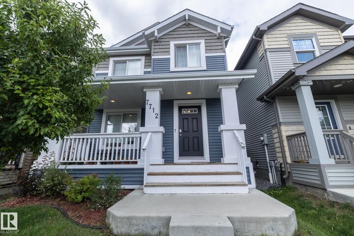 7712 Eifert Crescent NW  Edmonton AB T6M 0W2 photo
