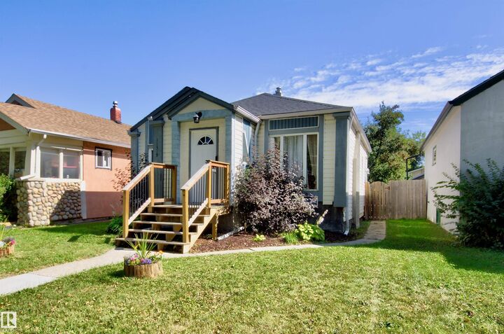 11319 94 Street NW  Edmonton AB T5G 1H2 photo