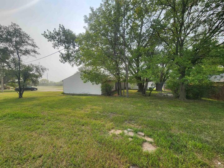 Property Photo:  5610 Elbo Bluff Drive  KS 66502 