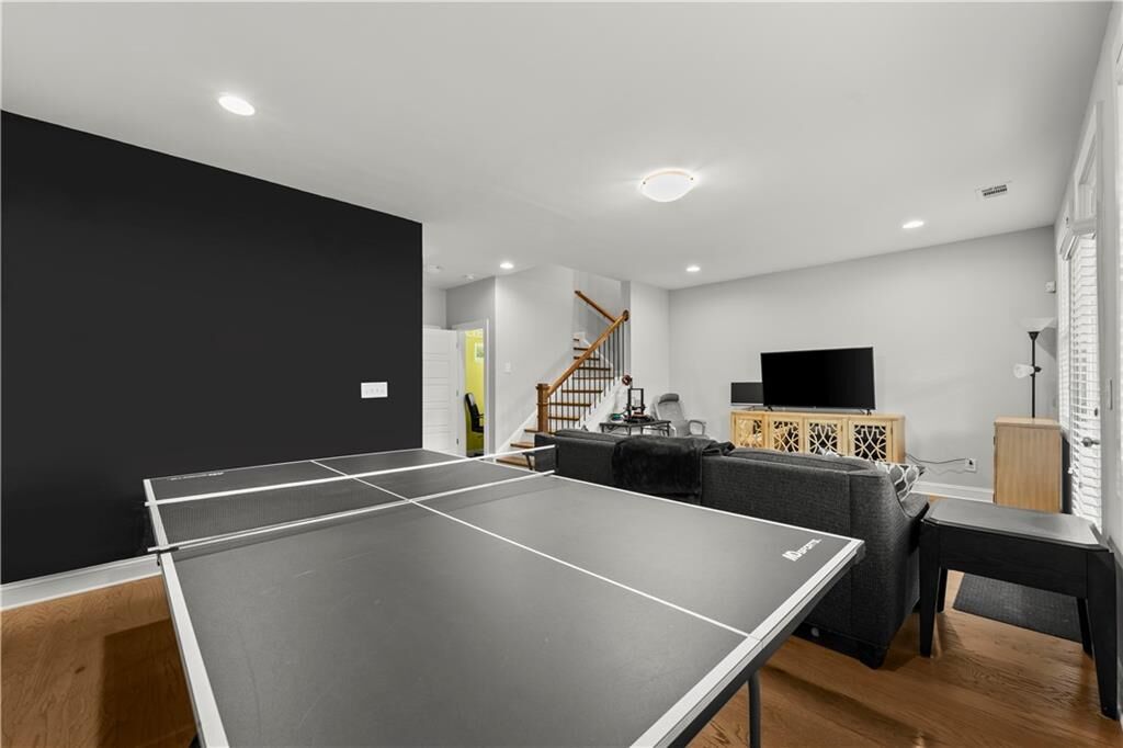 Property Photo: 2091 Garrison Way NW GA 30318