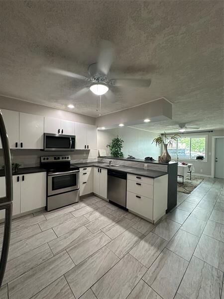 2175 NE 56th St 106  Fort Lauderdale FL 33308 photo