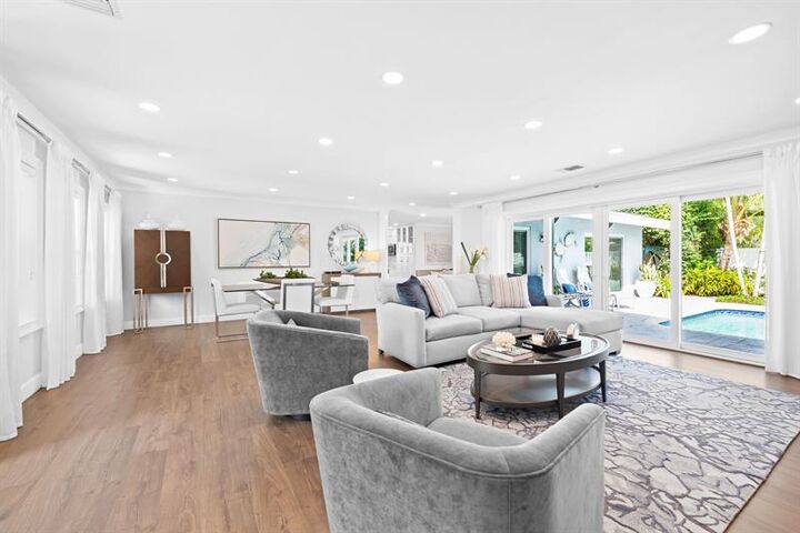 Property Photo: 4220 NE 22nd Ter FL 33064
