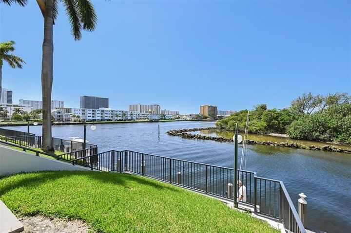 Property Photo:  2880 NE 14th Street Cswy 108  FL 33062 