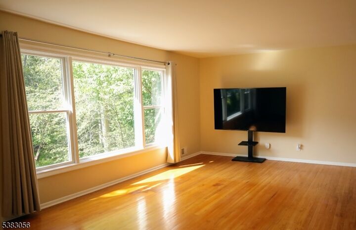 Property Photo: 76 Hazelwood Ave NJ 07039