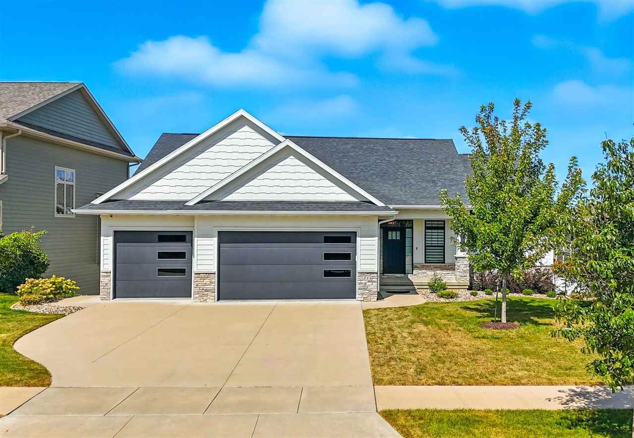 Property Photo: 355 Russell Slade Blvd IA 52241