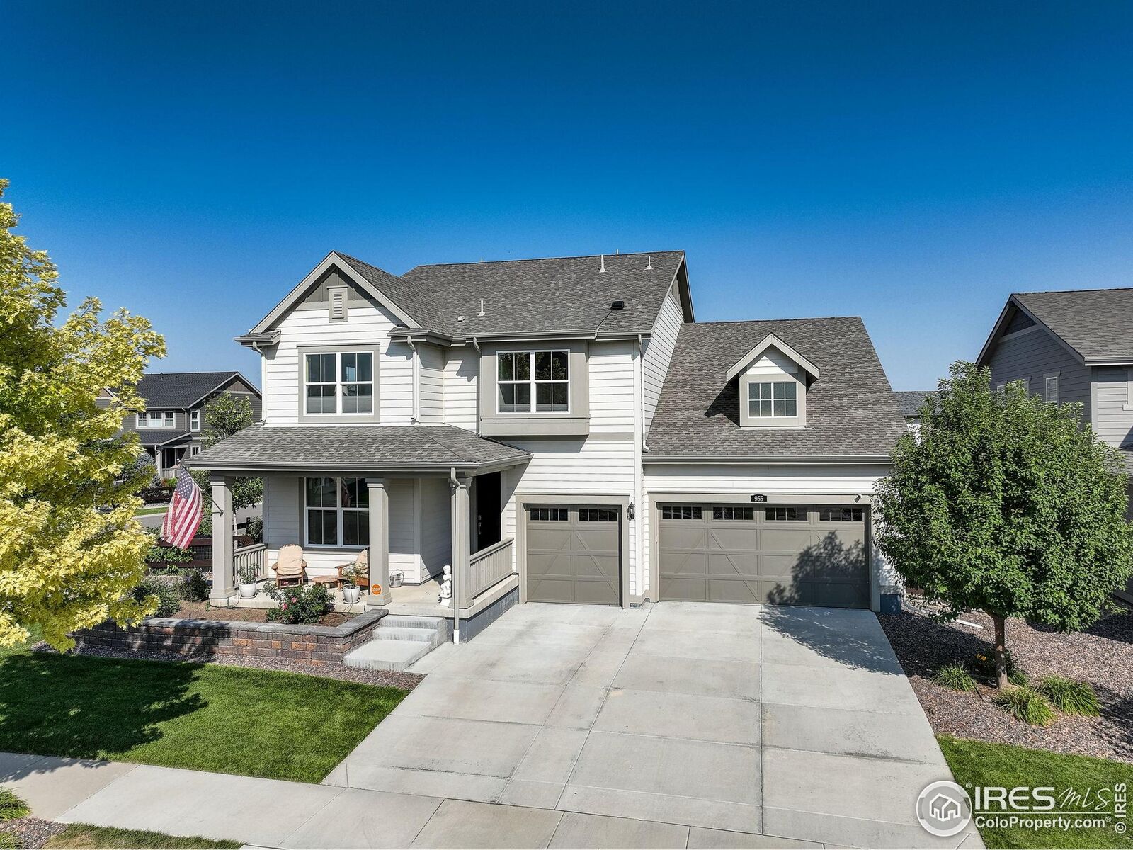 Property Photo:  955 Grenville Cir  CO 80516 