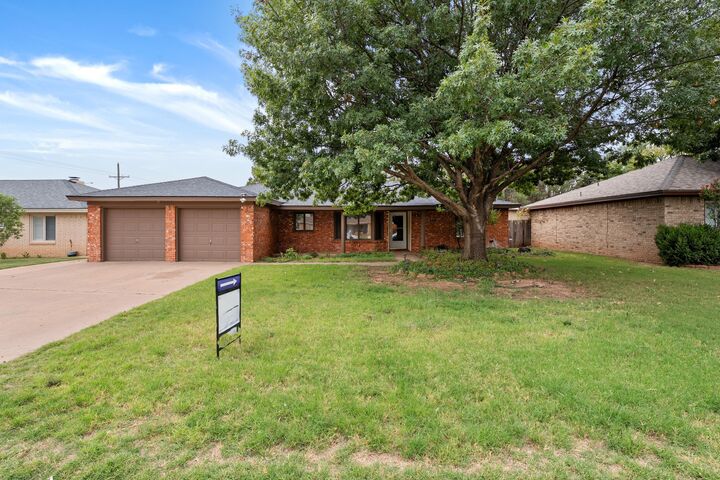 Property Photo: 4403 78th Street TX 79424