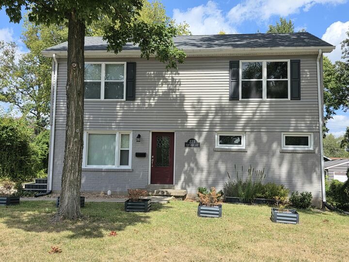 Property Photo: 223 E Lowry Lane KY 40503