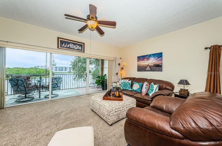 Property Photo:  6363 99th Way N 12I  FL 33708 