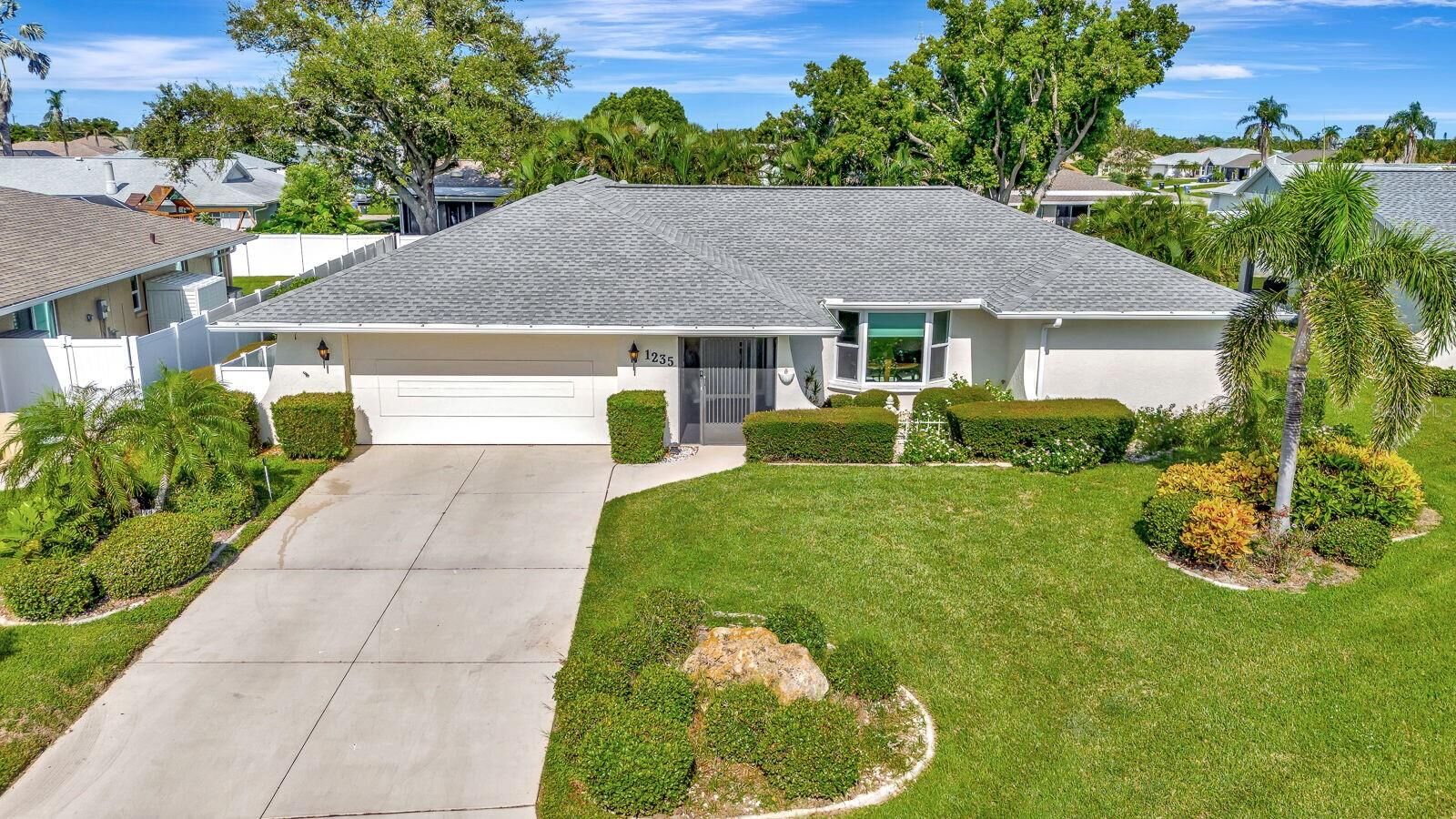 Property Photo:  1235 Pine Needle Road  FL 34285 
